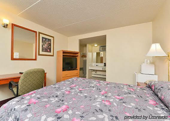 Economy Inn Эдмонтон Экстерьер фото